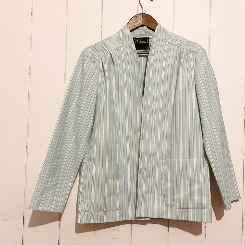 Marjorie Hamilton Vintage Light Blue and White Open Blazer. Size 10.